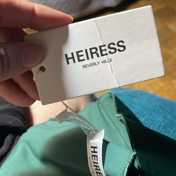 Heiress Emerald Green Satin Corset Top - Picture 3 of 7